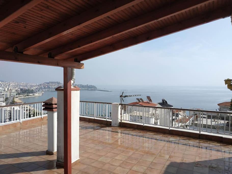 Finas Penthouse,Private Terrace,Great View,Mins From Sea Apartment Kavála Luaran gambar